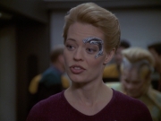 extant_StarTrek_VOY_6x19-ChildsPlay_00056.jpg
