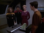 Filename=extant_StarTrek_VOY_6x19-ChildsPlay_00153.jpg
Filesize=174KiB
Dimensions=1200x900
Date added=Jan 03, 2020 extant_StarTrek_VOY_6x19-ChildsPlay_00153.jpg