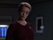 extant_StarTrek_VOY_6x19-ChildsPlay_00494.jpg