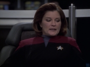 extant_StarTrek_VOY_6x19-ChildsPlay_00831.jpg