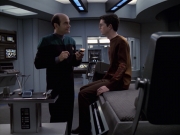 extant_StarTrek_VOY_6x19-ChildsPlay_00852.jpg