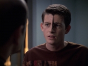 extant_StarTrek_VOY_6x19-ChildsPlay_00905.jpg