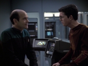 Filename=extant_StarTrek_VOY_6x19-ChildsPlay_00933.jpg
Filesize=164KiB
Dimensions=1200x900
Date added=Jan 03, 2020 extant_StarTrek_VOY_6x19-ChildsPlay_00933.jpg