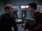 Filename=extant_StarTrek_VOY_6x19-ChildsPlay_00934.jpg
Filesize=162KiB
Dimensions=1200x900
Date added=Jan 03, 2020 extant_StarTrek_VOY_6x19-ChildsPlay_00934.jpg