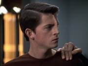 extant_StarTrek_VOY_6x19-ChildsPlay_00972.jpg