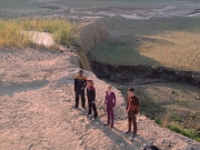 extant_StarTrek_VOY_6x19-ChildsPlay_01012.jpg