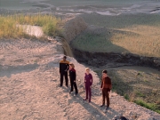 extant_StarTrek_VOY_6x19-ChildsPlay_01015.jpg