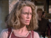 extant_StarTrek_VOY_6x19-ChildsPlay_01045.jpg