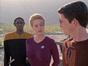 Filename=extant_StarTrek_VOY_6x19-ChildsPlay_01112.jpg
Filesize=199KiB
Dimensions=1200x900
Date added=Jan 03, 2020 extant_StarTrek_VOY_6x19-ChildsPlay_01112.jpg
