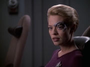 extant_StarTrek_VOY_6x19-ChildsPlay_01254.jpg