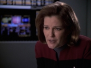 extant_StarTrek_VOY_6x19-ChildsPlay_01309.jpg