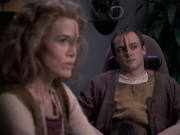 extant_StarTrek_VOY_6x19-ChildsPlay_01343.jpg