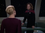 extant_StarTrek_VOY_6x19-ChildsPlay_01390.jpg