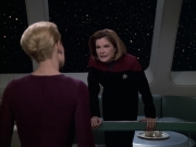 extant_StarTrek_VOY_6x19-ChildsPlay_01393.jpg