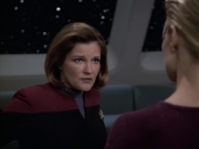extant_StarTrek_VOY_6x19-ChildsPlay_01460.jpg