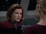 extant_StarTrek_VOY_6x19-ChildsPlay_01461.jpg