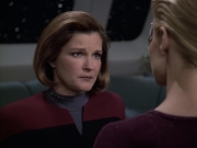 extant_StarTrek_VOY_6x19-ChildsPlay_01462.jpg