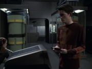 extant_StarTrek_VOY_6x19-ChildsPlay_01489.jpg