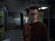 extant_StarTrek_VOY_6x19-ChildsPlay_01493.jpg