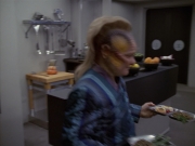 extant_StarTrek_VOY_6x19-ChildsPlay_01584.jpg