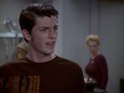 Filename=extant_StarTrek_VOY_6x19-ChildsPlay_01620.jpg
Filesize=132KiB
Dimensions=1200x900
Date added=Jan 03, 2020 extant_StarTrek_VOY_6x19-ChildsPlay_01620.jpg