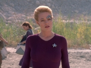extant_StarTrek_VOY_6x19-ChildsPlay_01924.jpg