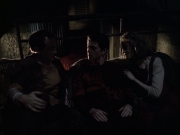 extant_StarTrek_VOY_6x19-ChildsPlay_02177.jpg