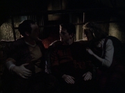 extant_StarTrek_VOY_6x19-ChildsPlay_02185.jpg