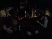 extant_StarTrek_VOY_6x19-ChildsPlay_02187.jpg