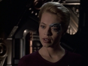 extant_StarTrek_VOY_6x19-ChildsPlay_02578.jpg