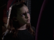 extant_StarTrek_VOY_6x19-ChildsPlay_02590.jpg