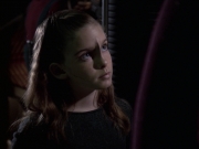 extant_StarTrek_VOY_6x19-ChildsPlay_02591.jpg
