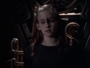 extant_StarTrek_VOY_6x19-ChildsPlay_02644.jpg