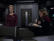 extant_StarTrek_VOY_6x19-ChildsPlay_02695.jpg