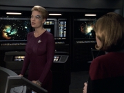 extant_StarTrek_VOY_6x19-ChildsPlay_02710.jpg