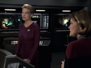extant_StarTrek_VOY_6x19-ChildsPlay_02711.jpg