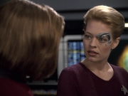 extant_StarTrek_VOY_6x19-ChildsPlay_02760.jpg