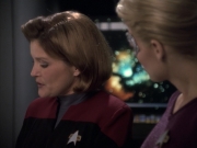 extant_StarTrek_VOY_6x19-ChildsPlay_02793.jpg