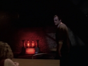 extant_StarTrek_VOY_6x19-ChildsPlay_02837.jpg