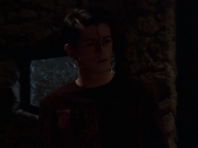 extant_StarTrek_VOY_6x19-ChildsPlay_02924.jpg