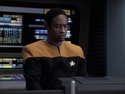 extant_StarTrek_VOY_6x19-ChildsPlay_03059.jpg