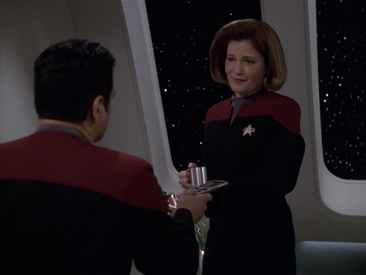 extant_StarTrek_VOY_6x20-GoodShepherd_00029.jpg