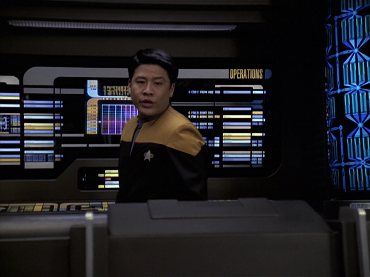 extant_StarTrek_VOY_6x20-GoodShepherd_00082.jpg