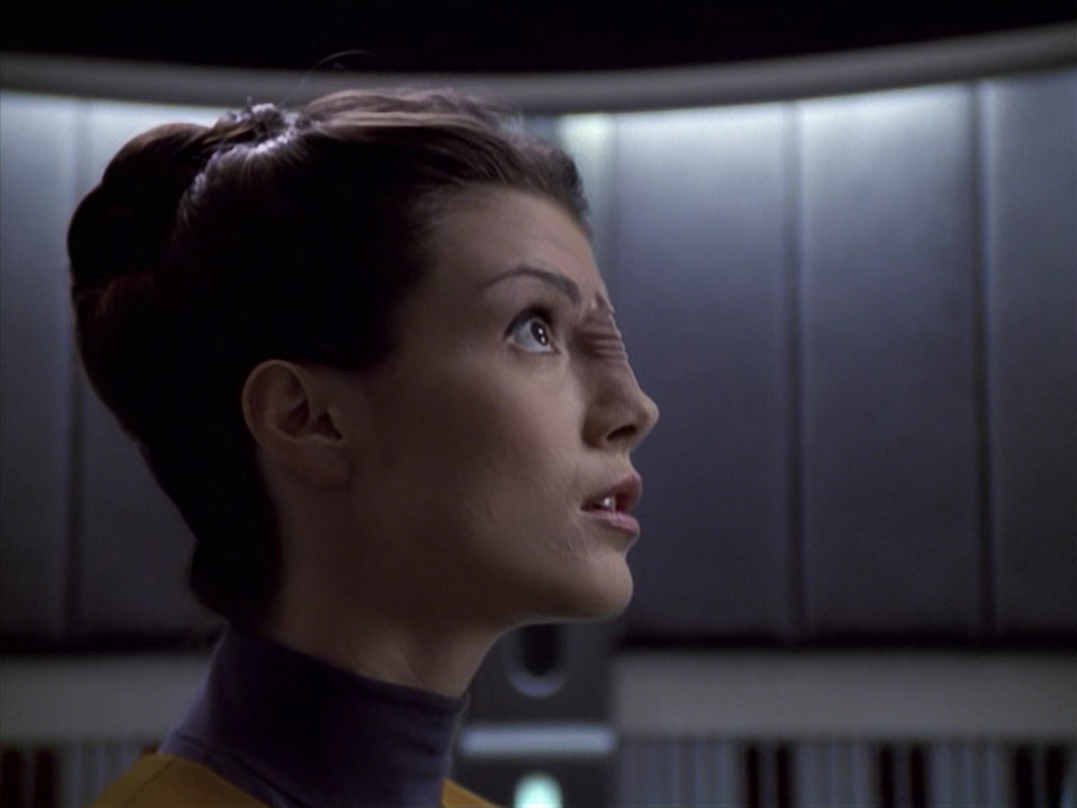 extant_StarTrek_VOY_6x20-GoodShepherd_00126.jpg
