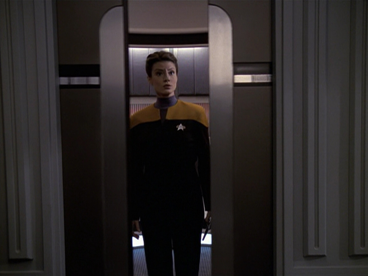 extant_StarTrek_VOY_6x20-GoodShepherd_00129.jpg