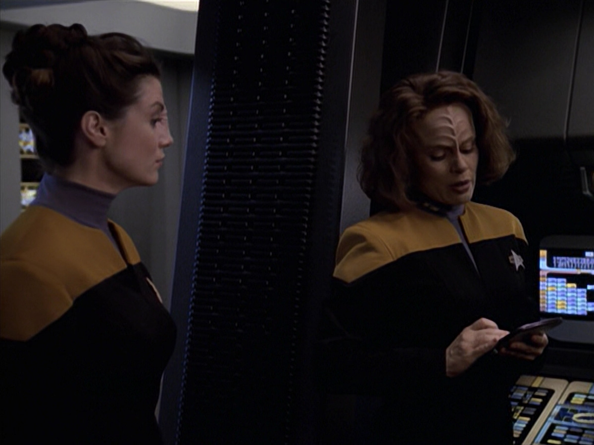 extant_StarTrek_VOY_6x20-GoodShepherd_00139.jpg