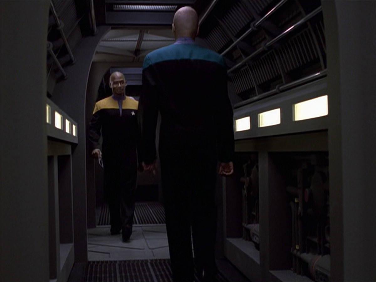extant_StarTrek_VOY_6x20-GoodShepherd_00165.jpg