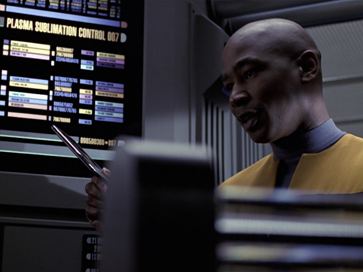 extant_StarTrek_VOY_6x20-GoodShepherd_00198.jpg