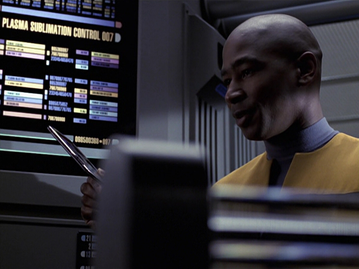 extant_StarTrek_VOY_6x20-GoodShepherd_00201.jpg