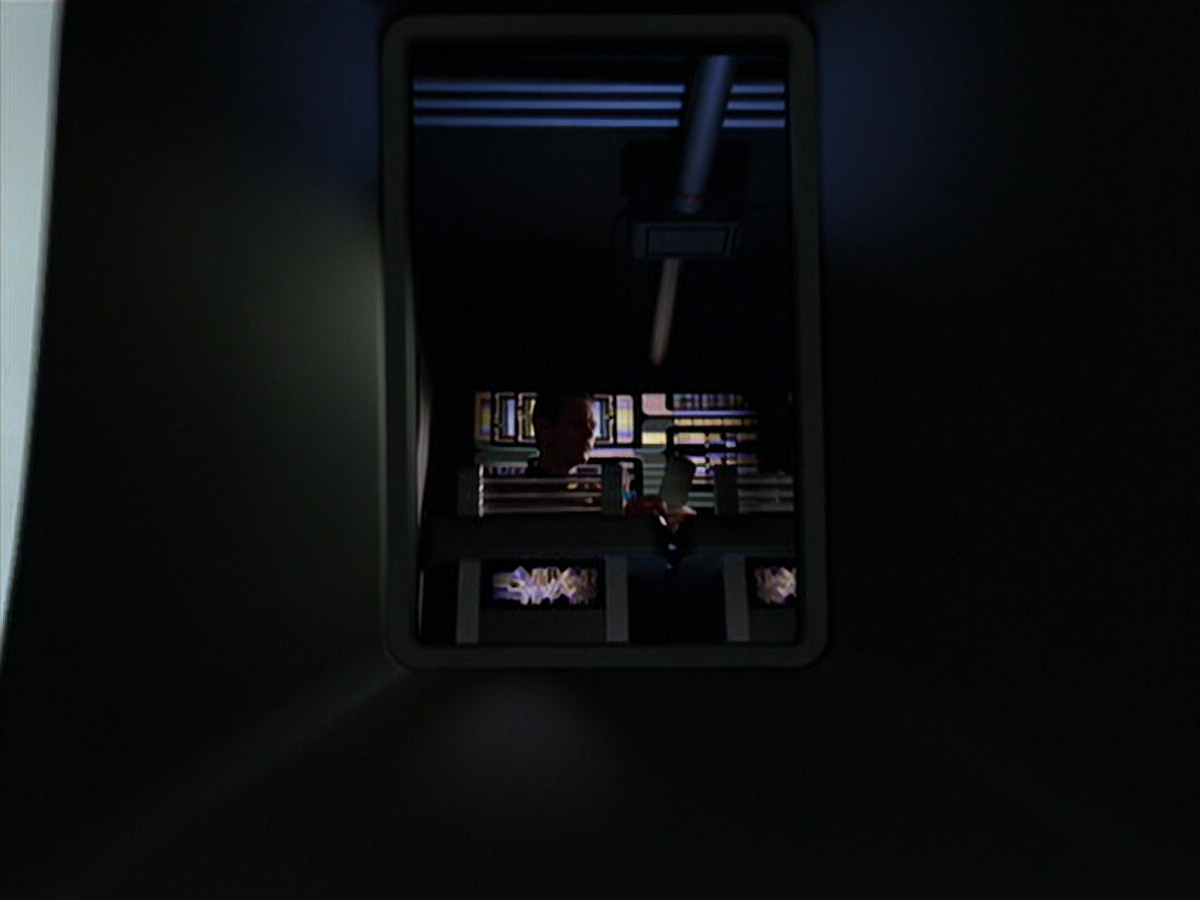 extant_StarTrek_VOY_6x20-GoodShepherd_00230.jpg